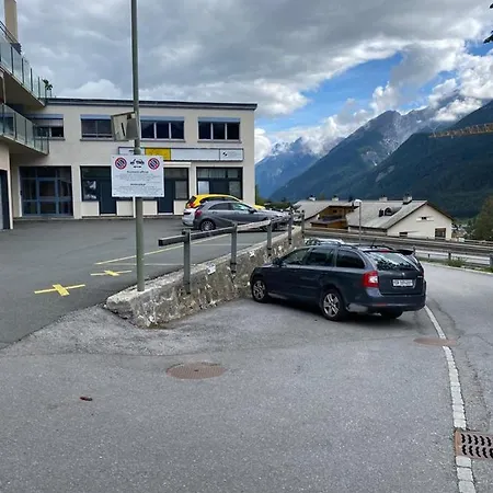 Spacious Family Next To Skii Station And Train Station Apartment Scuol